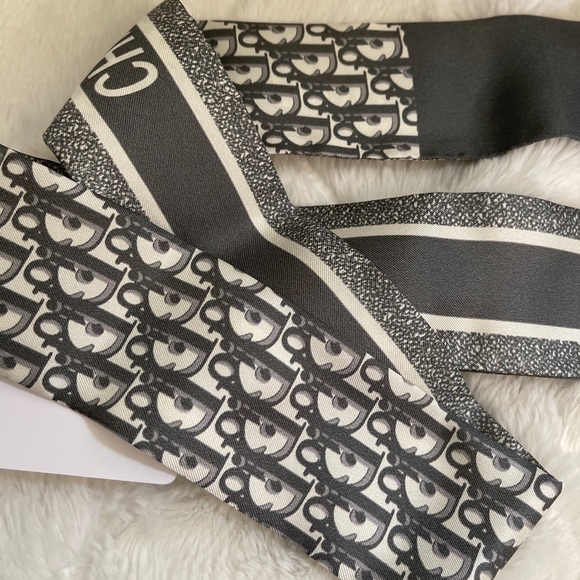 Headband - Picture 8 of 8